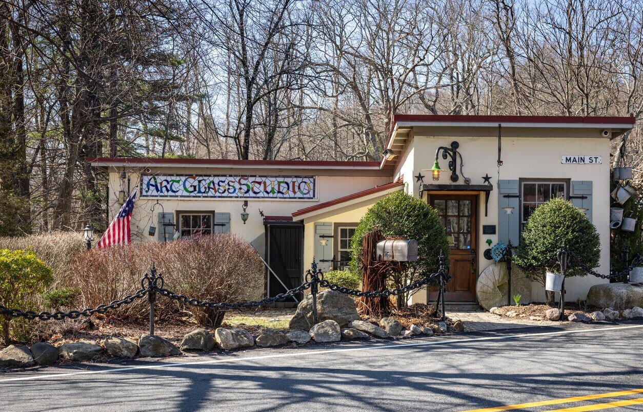 Art Glass Studio